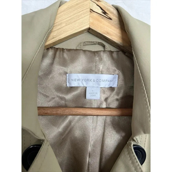 New York & Co Khaki Beige Double Breasted Belted Lined Peplum Trench Coat Size L - Picture 6 of 16
